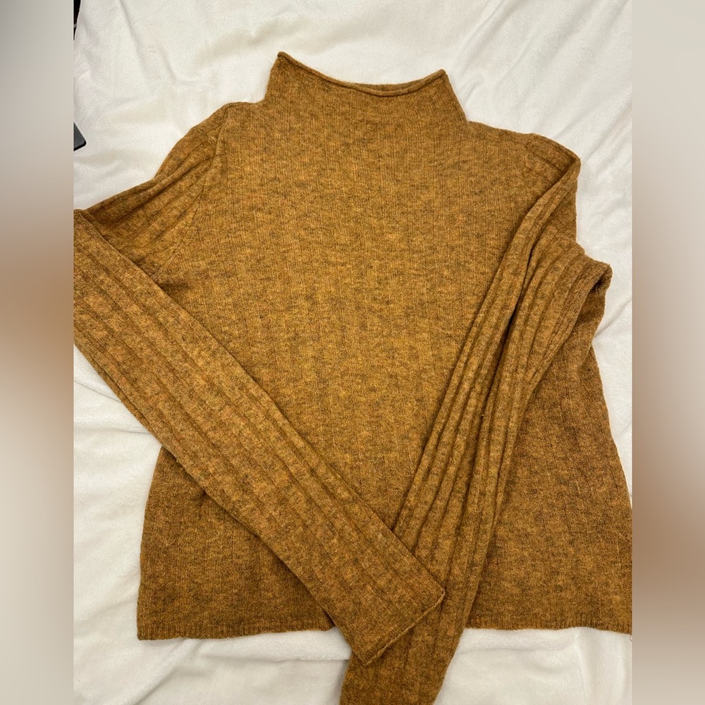 Madewell Ribbed Mock Neck Sweater – medium